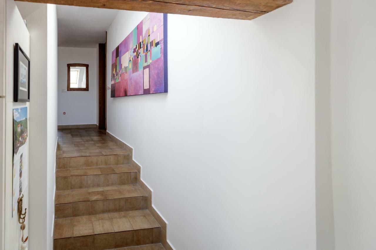 Cosy & Spacious Apt. Benc ゴレンスカ地方 エクステリア 写真