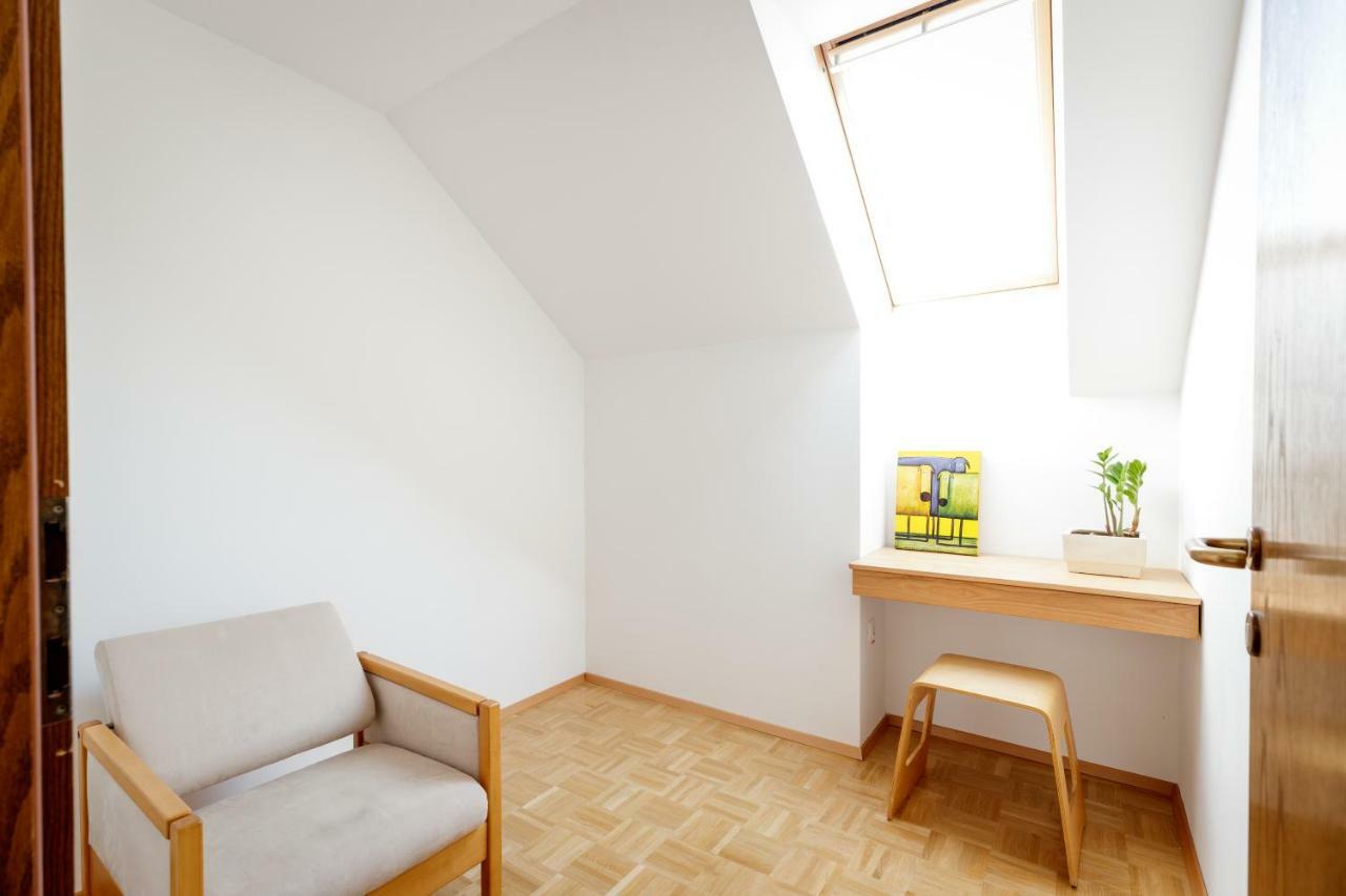 Cosy & Spacious Apt. Benc ゴレンスカ地方 エクステリア 写真