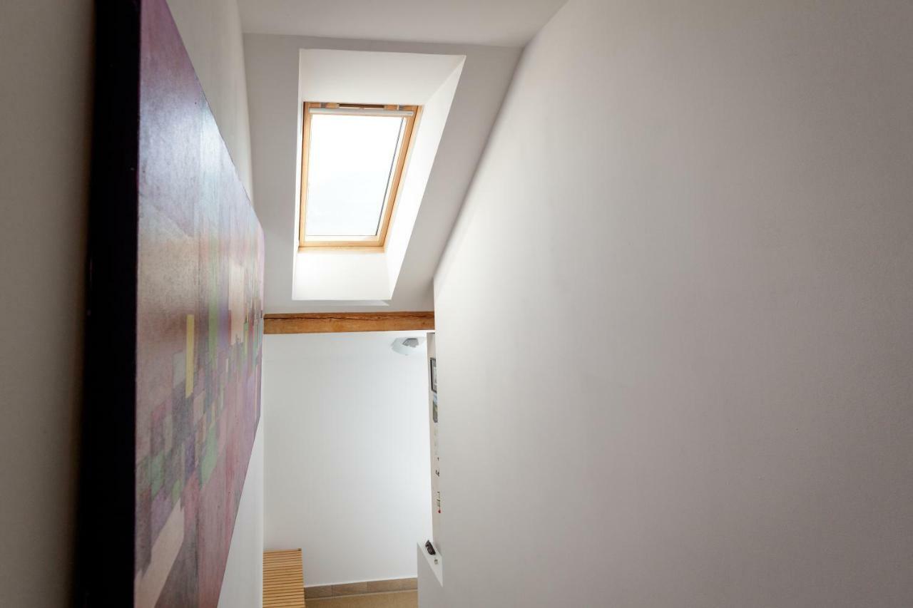 Cosy & Spacious Apt. Benc ゴレンスカ地方 エクステリア 写真
